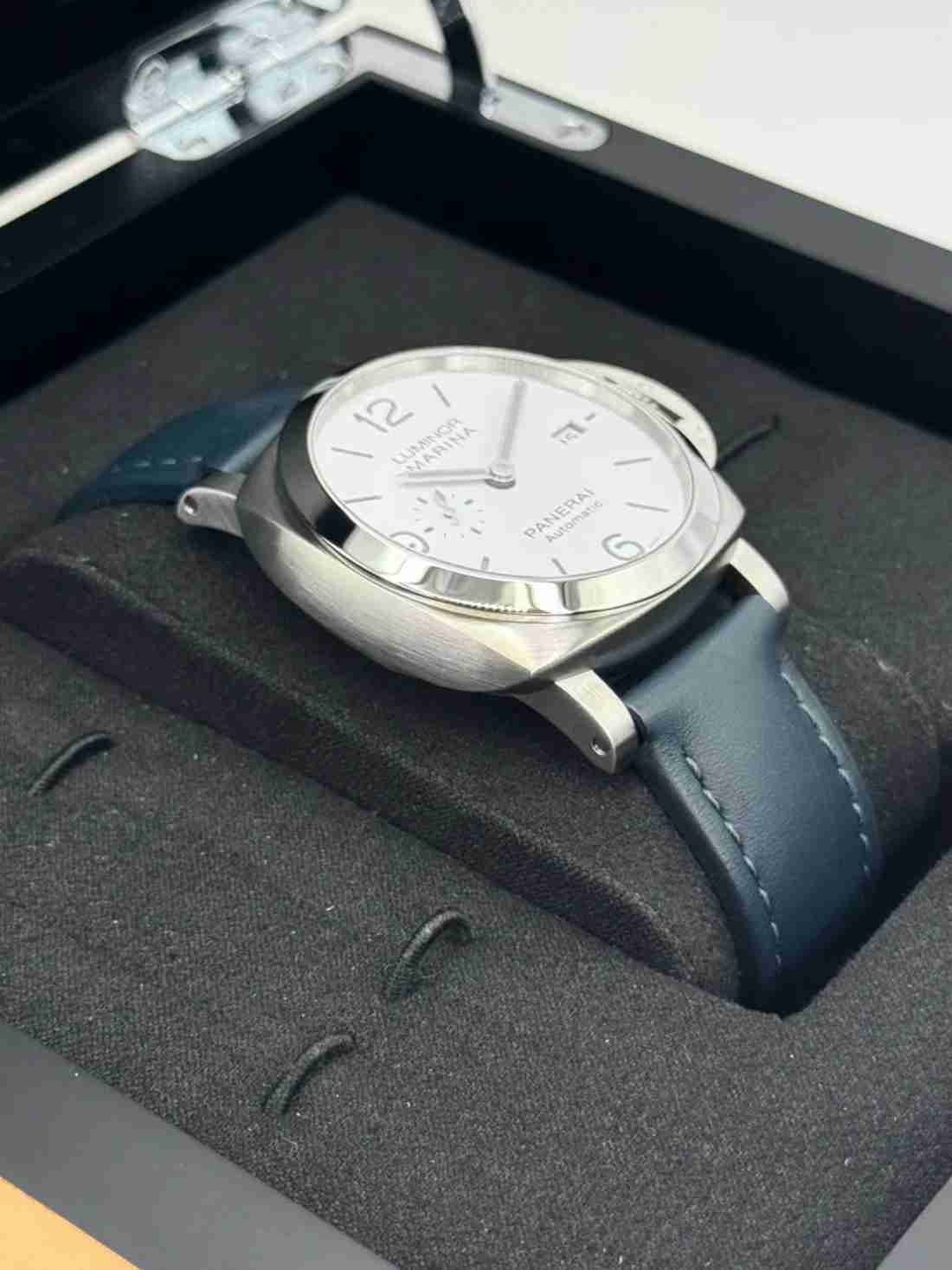 2021 Panerai Luminor Marina 44mm PAM01314 Stainless Steel White Dial - Image 6