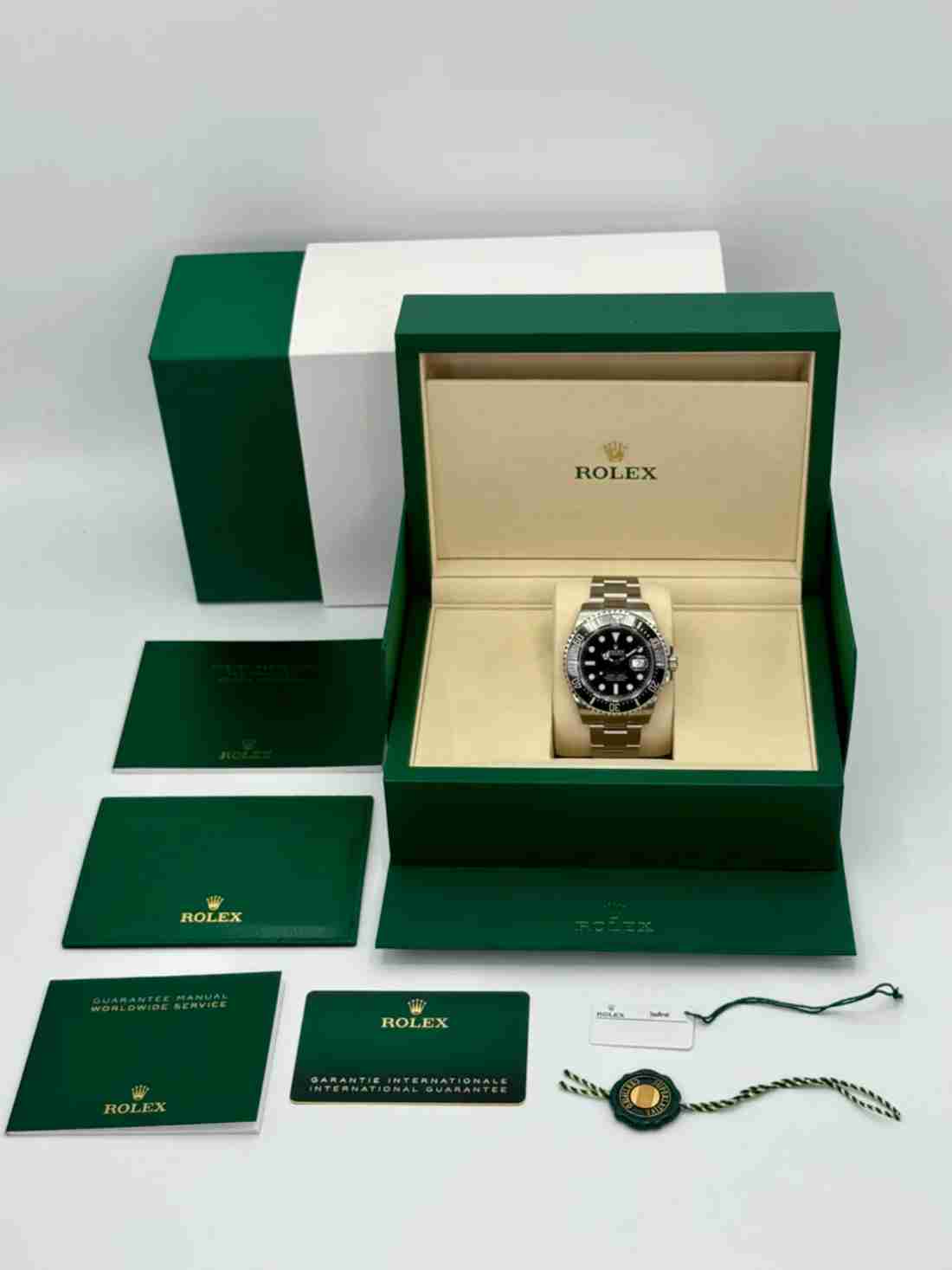 NEW 2025 Rolex Sea-Dweller 43mm 126600 Black Dial (STICKERED) - Image 6
