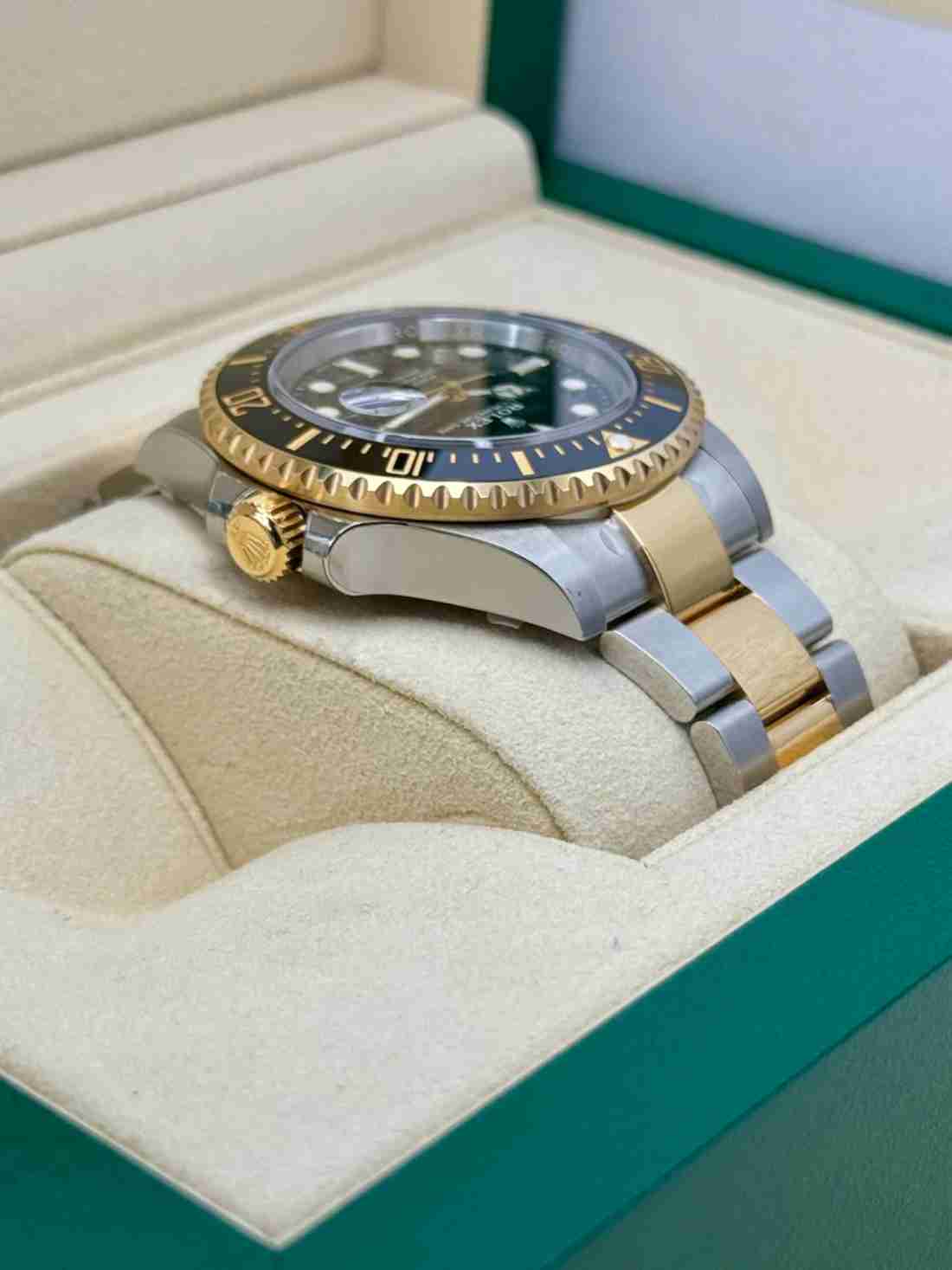 NEW Rolex Sea-Dweller 43mm 126603 Two-Tone Black Dial - Image 6