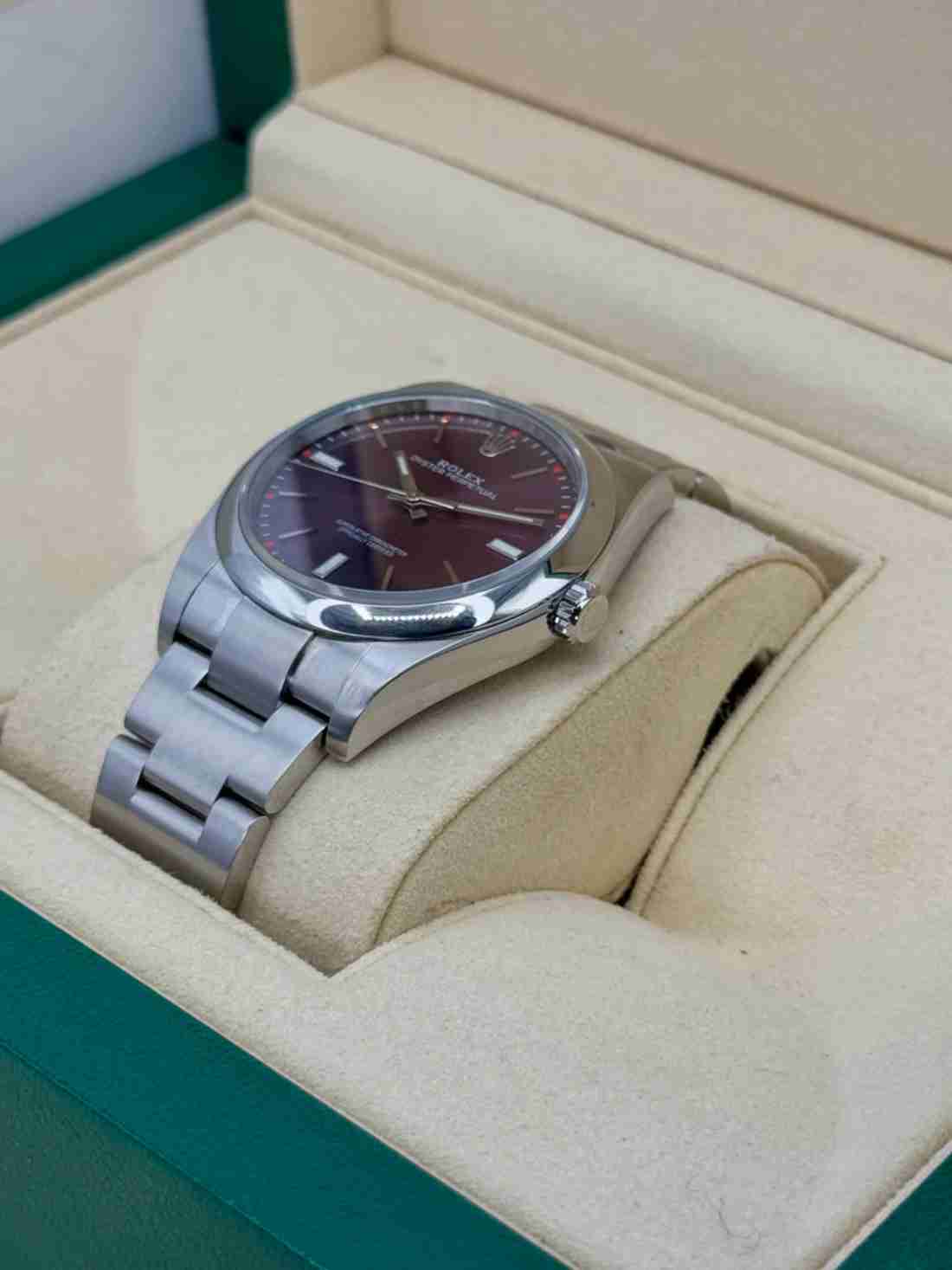 2018 Rolex Oyster Perpetual 39mm 114300 Grape Dial - Image 3