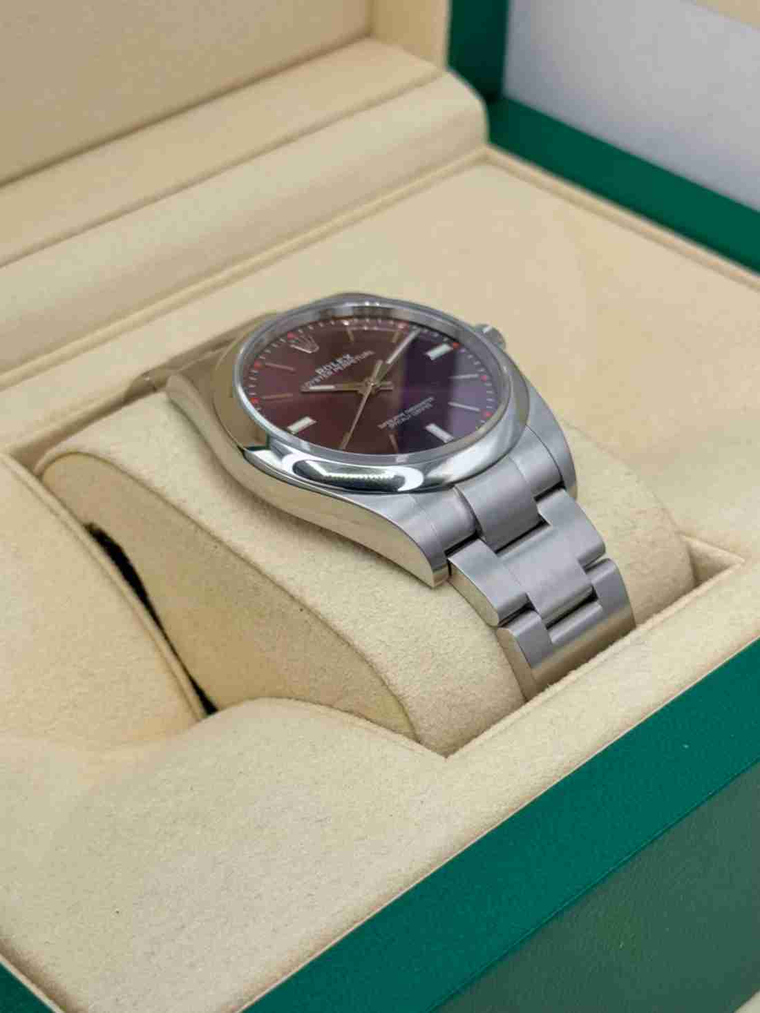 2018 Rolex Oyster Perpetual 39mm 114300 Grape Dial - Image 4