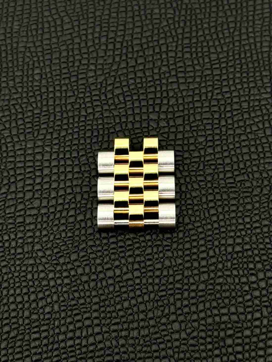 Rolex Datejust 126233 Two-Tone Jubilee Link