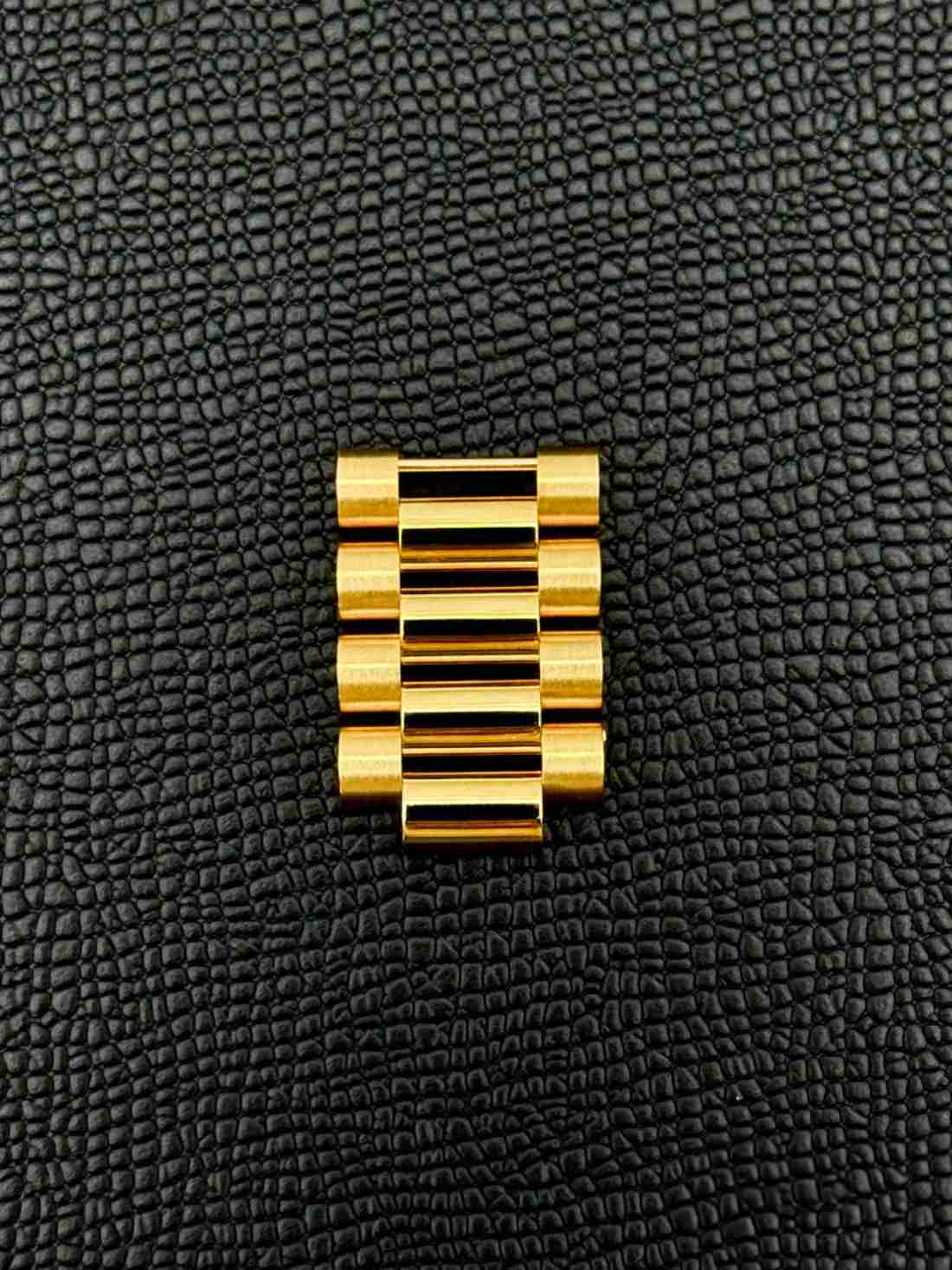 Rolex Day-Date Presidential 228238 Yellow Gold Link