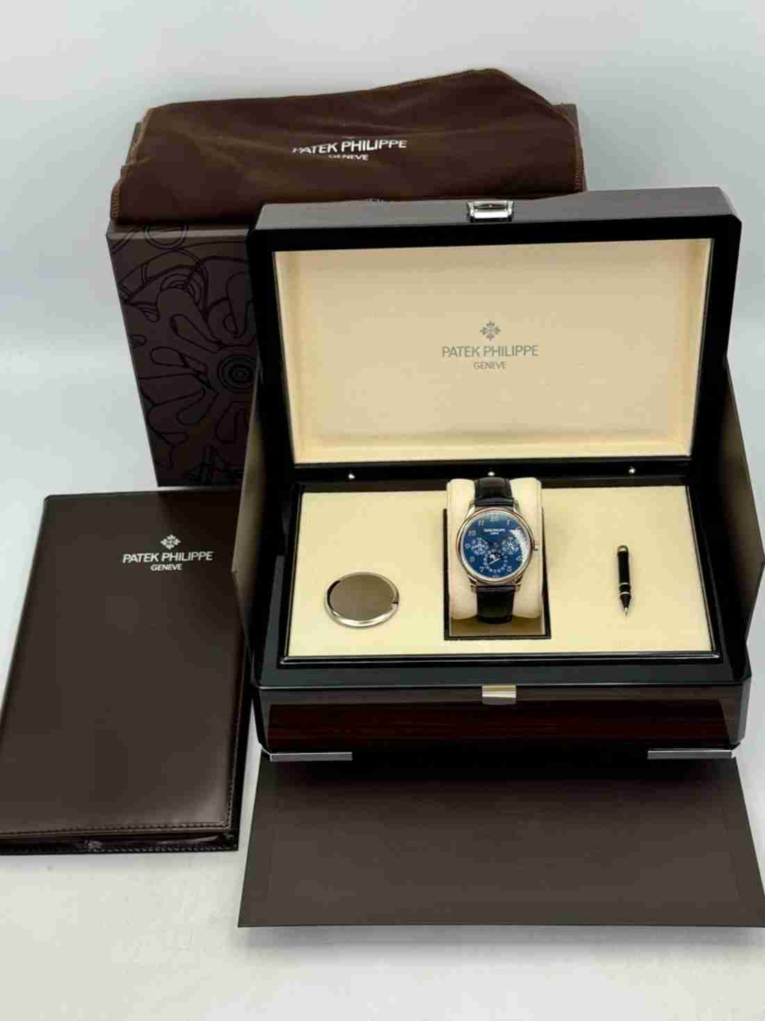 2021 Patek Philippe Perpetual Calendar 39mm 5327G White Gold Blue Dial - Image 5