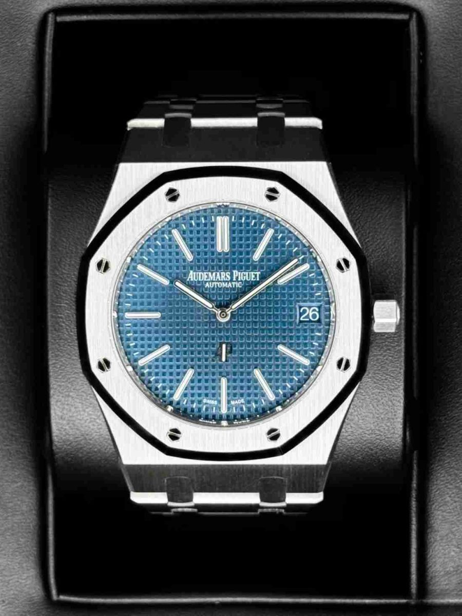 NEW 2024 Audemars Piguet Royal Oak "Jumbo" 39mm 16202ST Stainless Steel Blue Dial