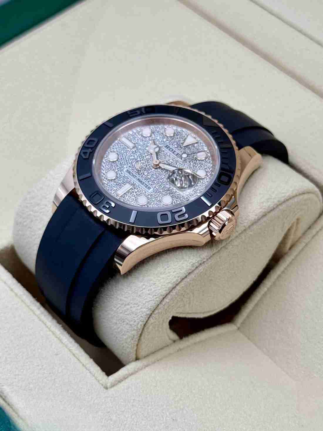New 2025 Rolex Yacht-Master 40mm 126655 Rose Gold Diamond Paved Dial - Image 4