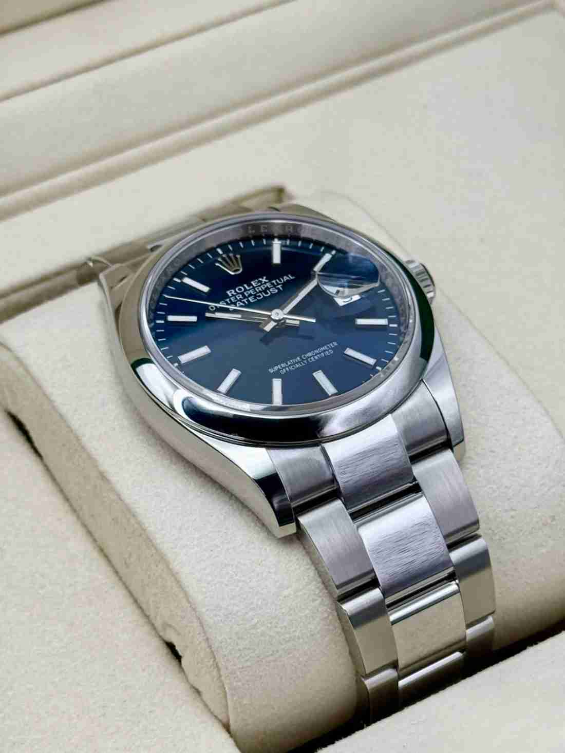 NEW 2026 Rolex Datejust 36mm 126200 Stainless Steel Oyster Blue Dial - Image 4