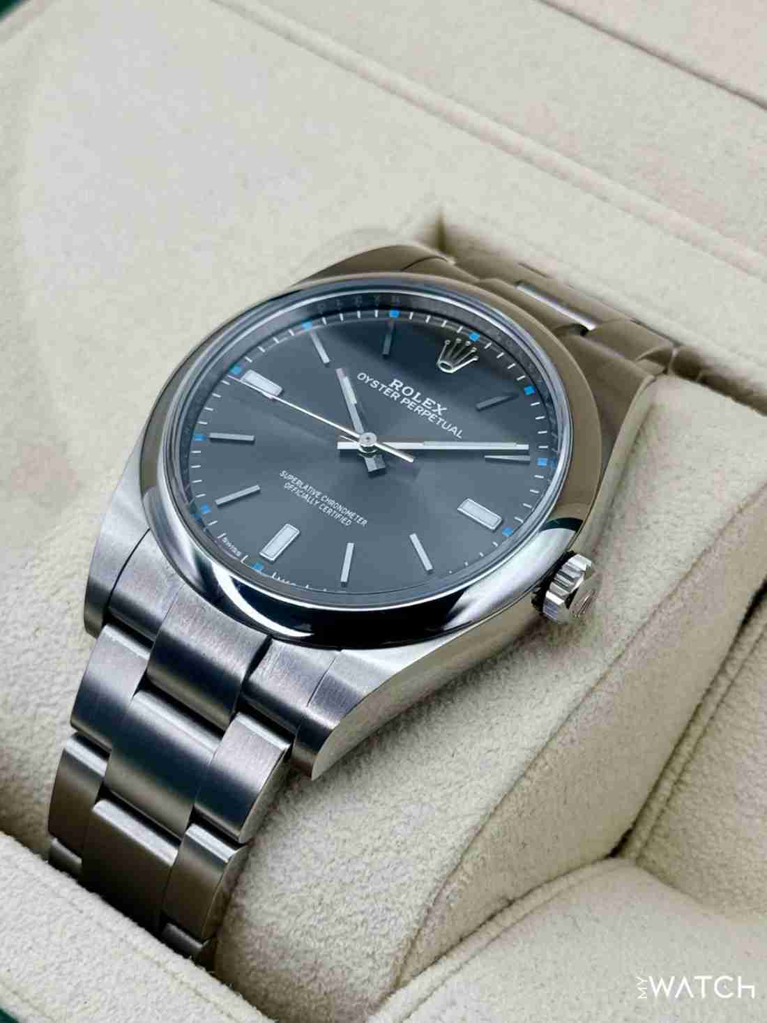 2019 Rolex Oyster Perpetual 39mm 114300 Rhodium Dial - Image 4