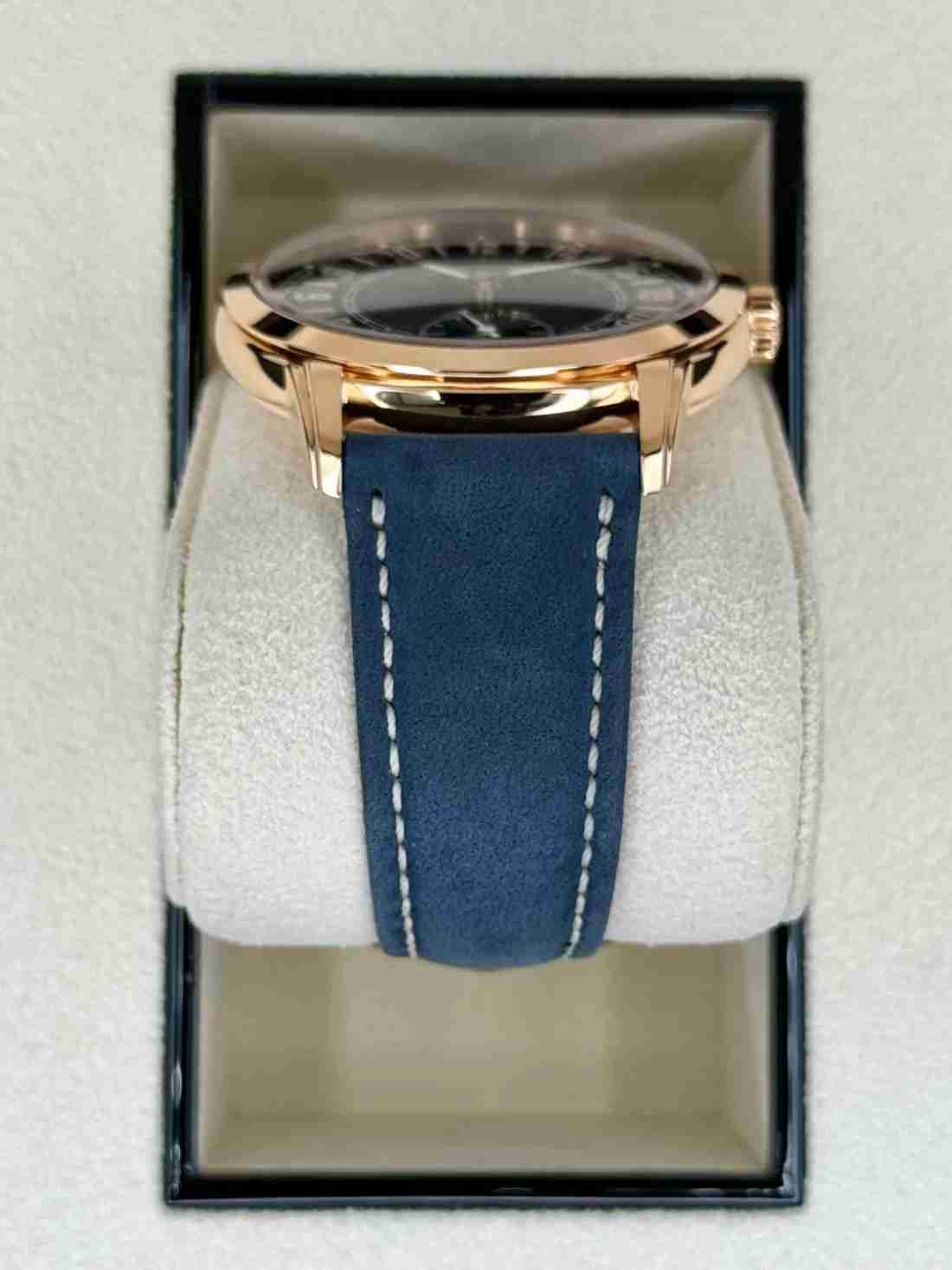 NEW 2025 Patek Philippe 42mm 5224R Calatrava Travel Time Rose Gold Blue Dial - Image 3