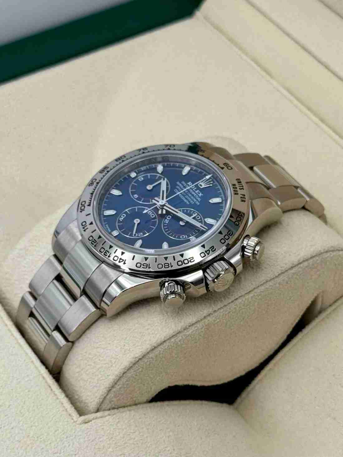 2022 Rolex Daytona 40mm 116509 White Gold Blue Dial - Image 4