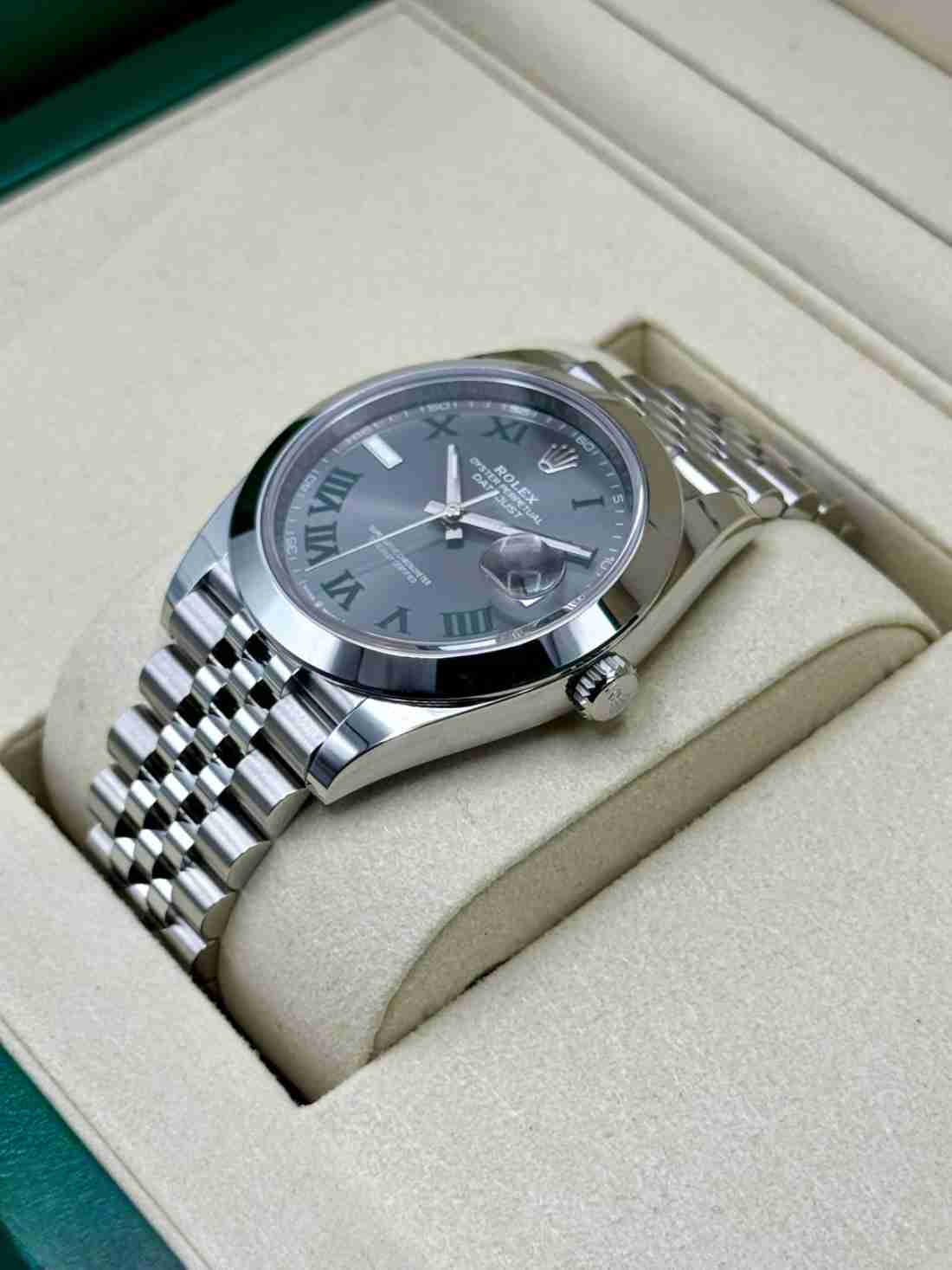 NEW 2025 Rolex Datejust 41mm 126300 Jubilee Wimbledon Dial - Image 4